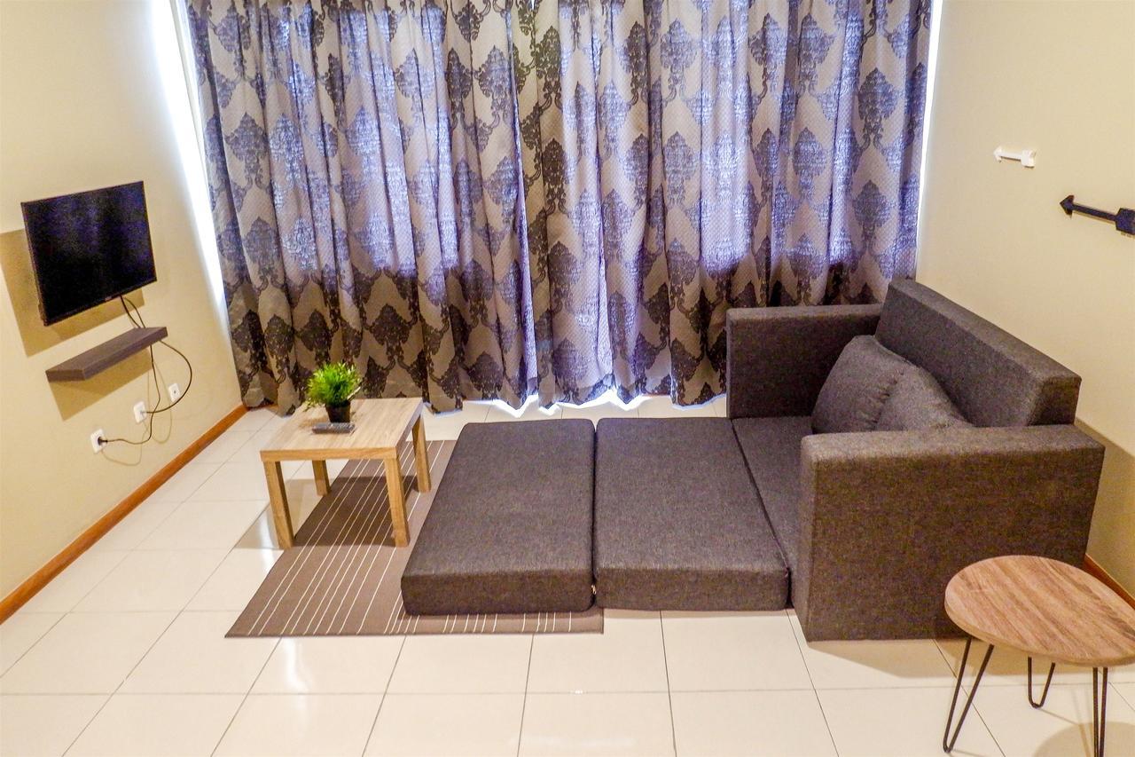 Extra Space 3Br Apartment Grand Palace Kemayoran By Travelio Джакарта Екстер'єр фото