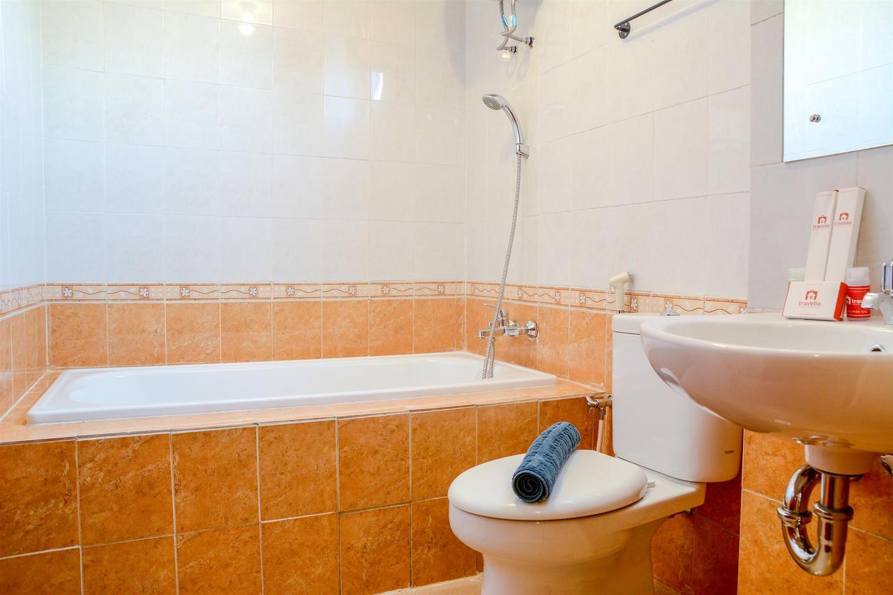 Extra Space 3Br Apartment Grand Palace Kemayoran By Travelio Джакарта Екстер'єр фото
